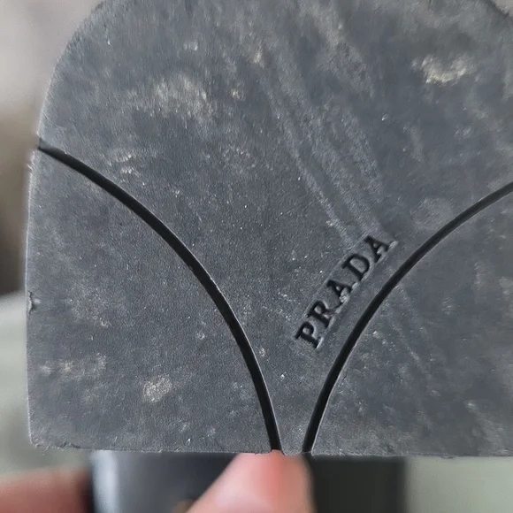 Prada Linea Rossa leather ankle wrap chunky heel sandals Sz 40 - Picture 16 of 16